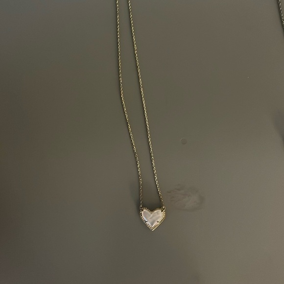 kendra scott heart necklace - Picture 1 of 1